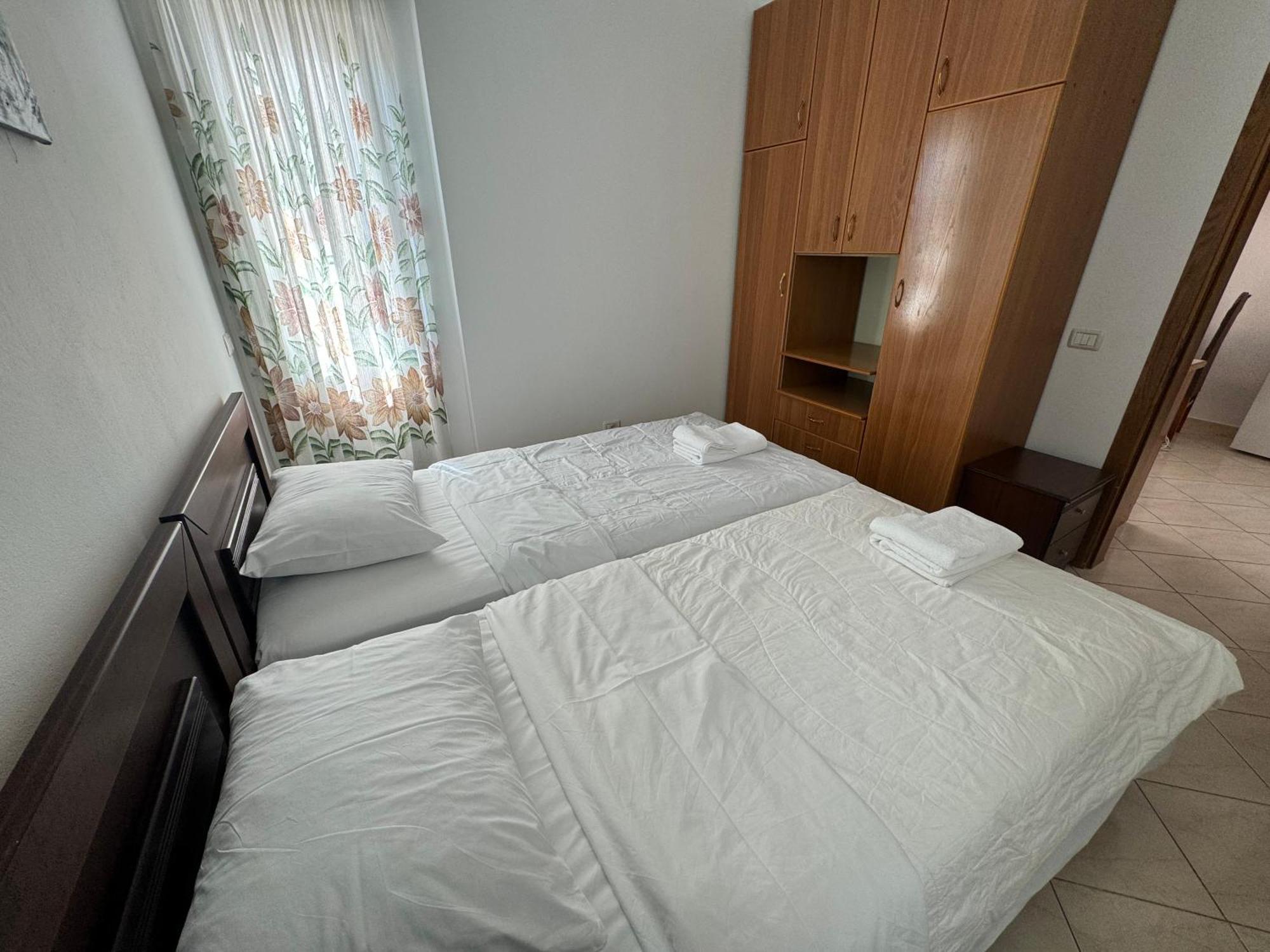 Comfort Apartments Promenade Sarande Exterior photo