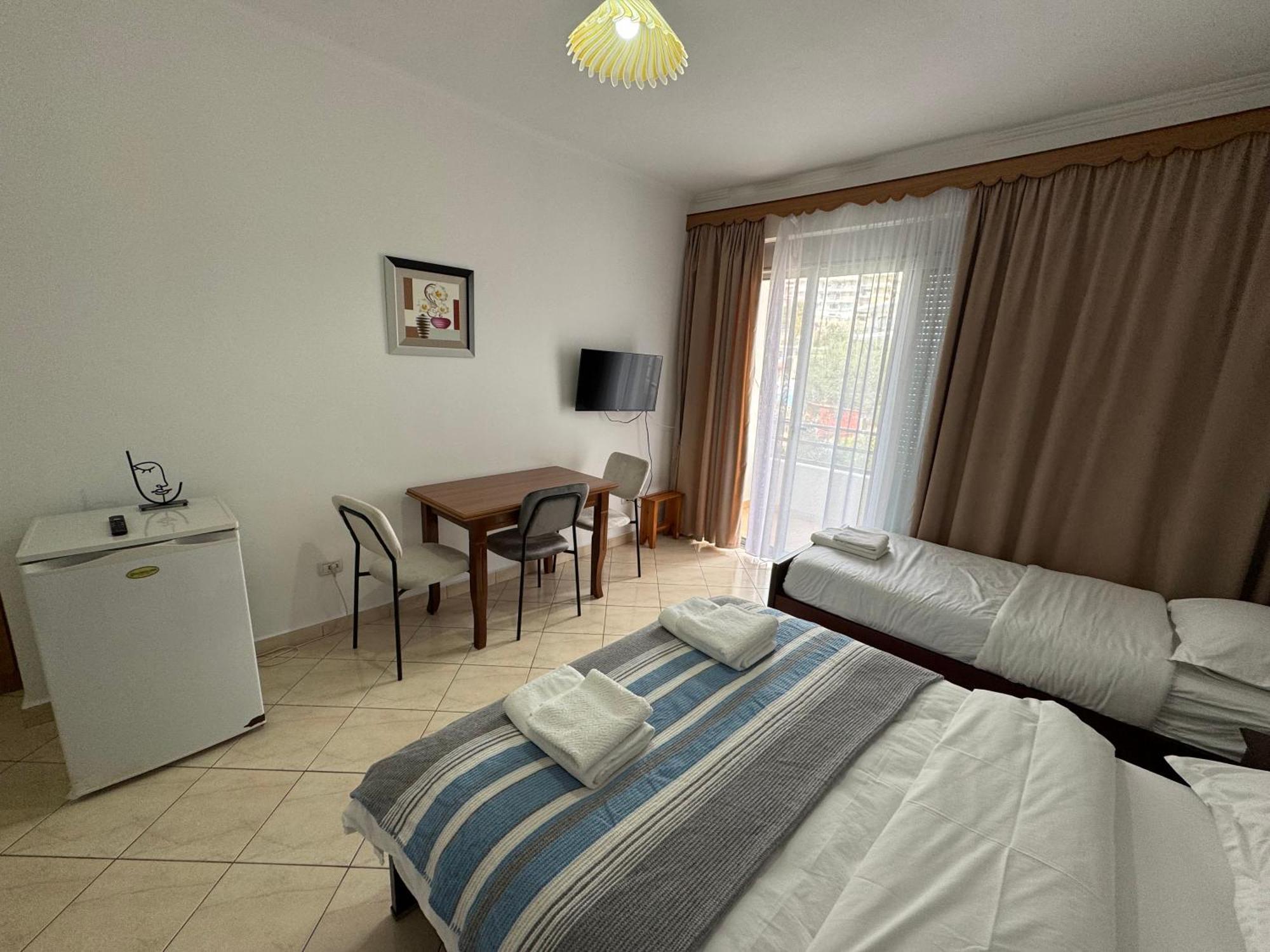 Comfort Apartments Promenade Sarande Exterior photo
